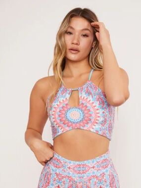 Wolven Amalfi Keyhole Crop Top